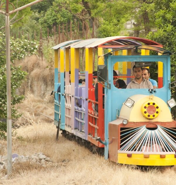 شهربازی طلایی آمل