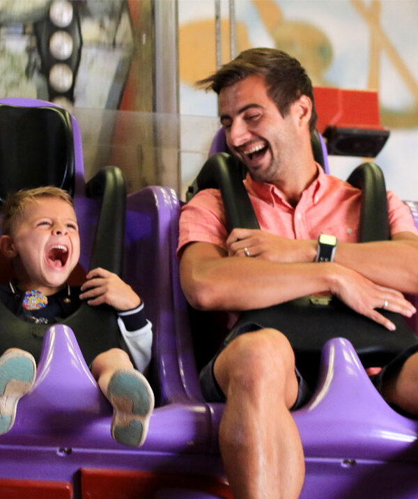 شهربازی روشی خلاق برای تحول شخصی و رشد فردی بزرگسالان