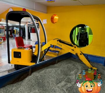 بیل مکانیکی شهربازی طلایی